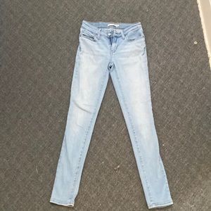 Light wash Levi Jeans - Skinny